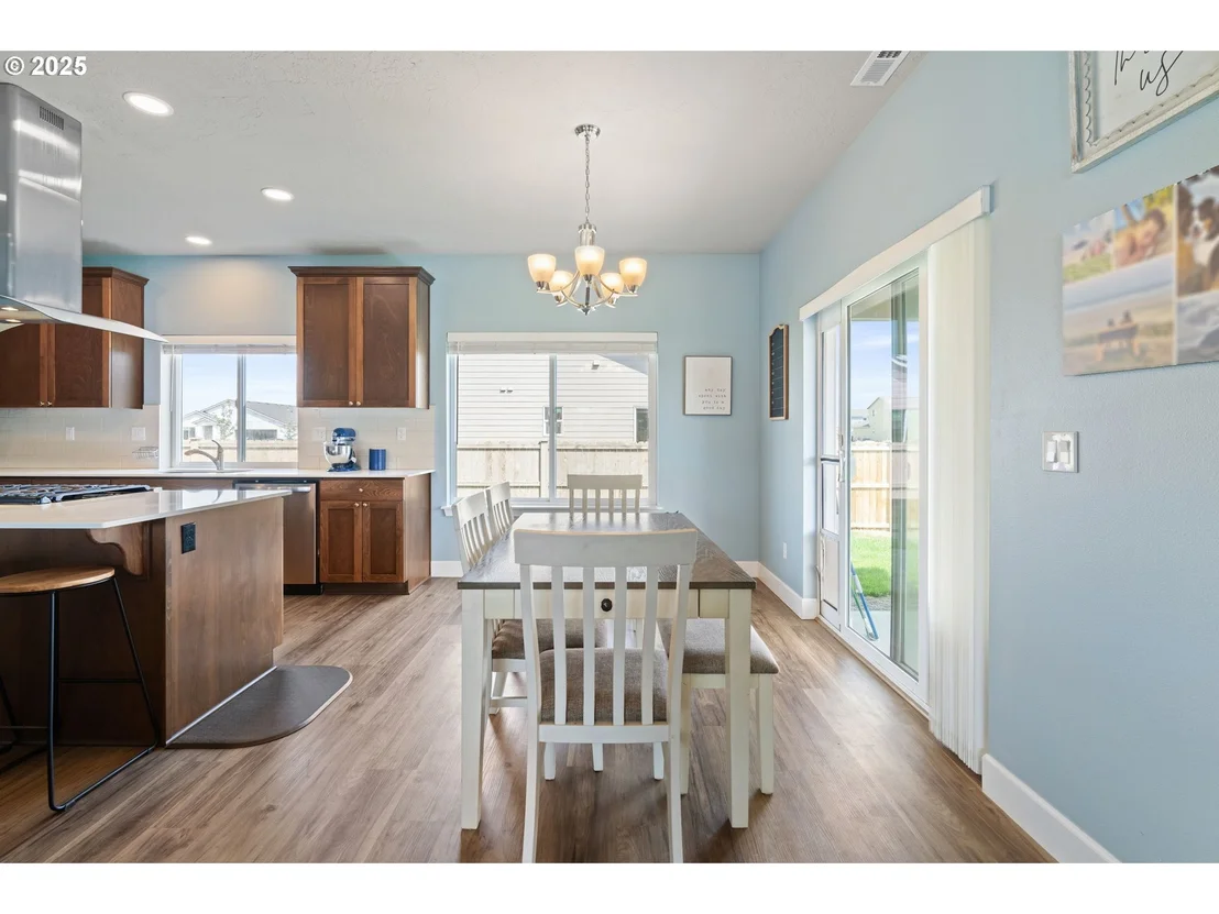 Photo of 280 NW DOUBLE EAGLE AVE