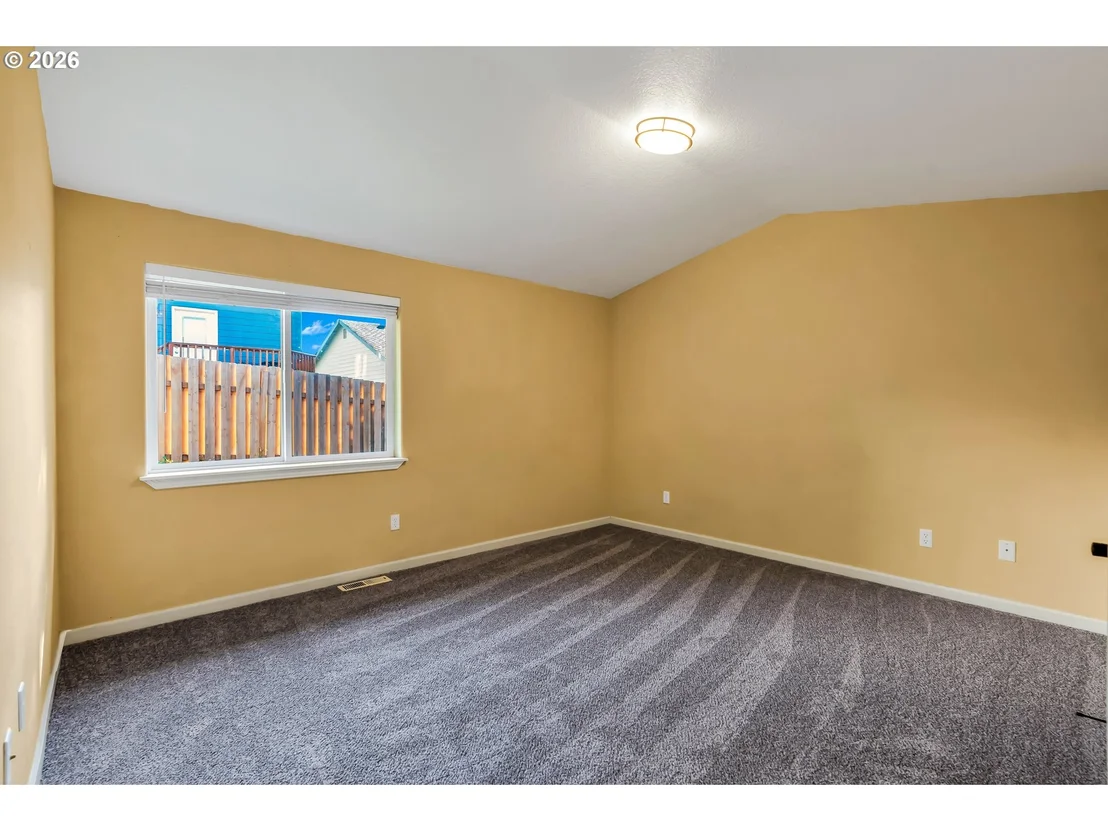Photo of 1558 SE JASMINE WAY