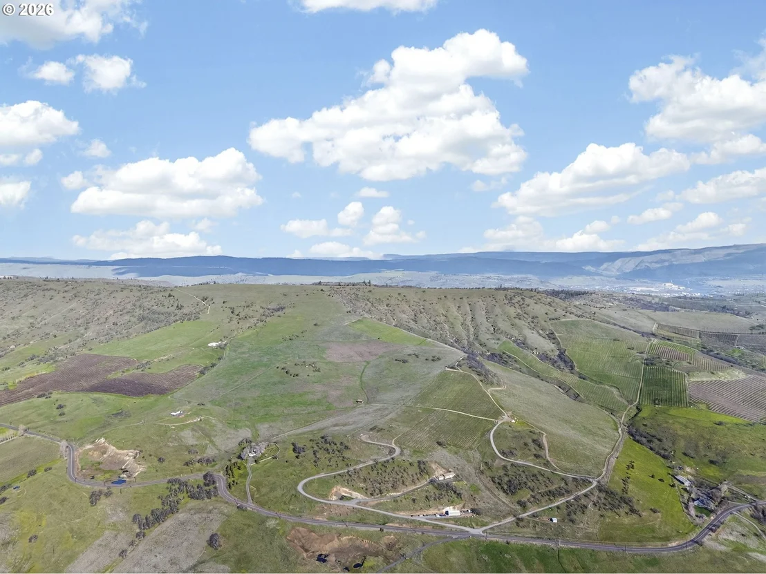 Photo of 3475 THREE MILE RD