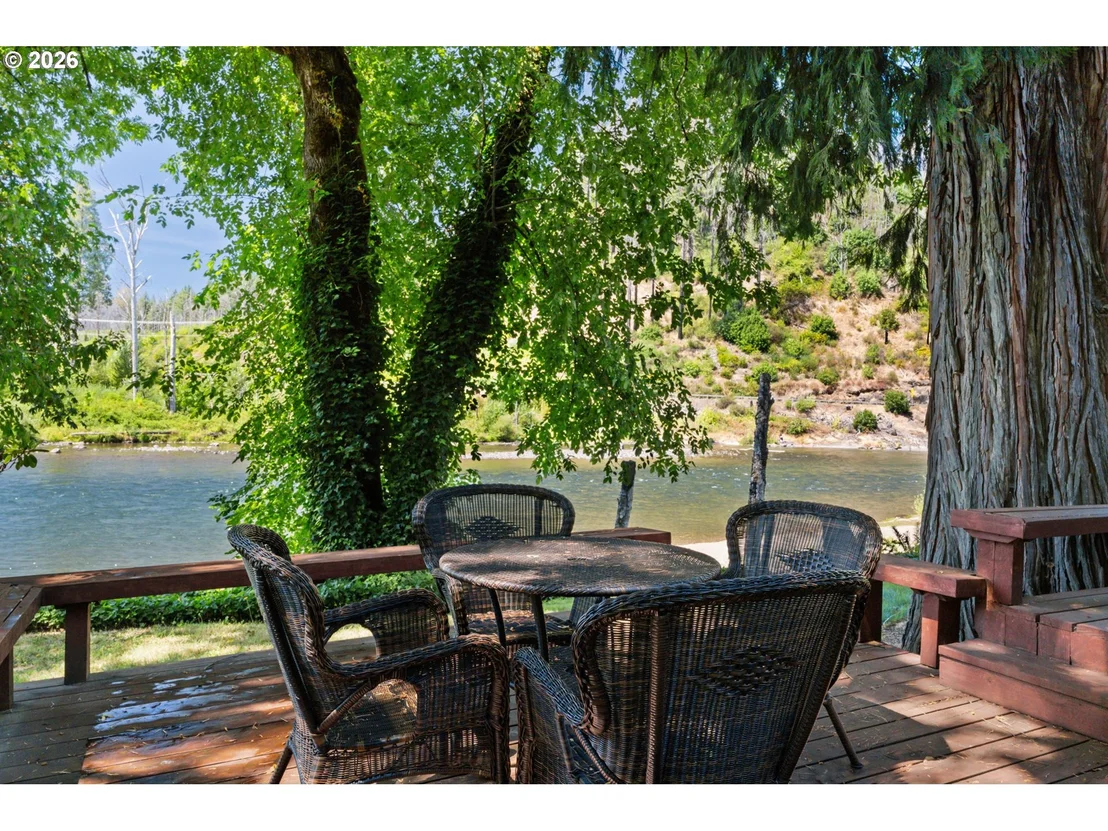 Photo of 91050 Leashore DR