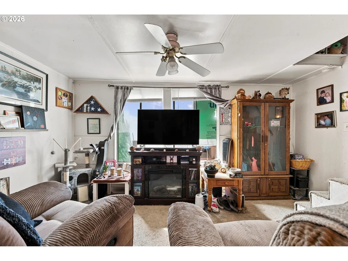 Photo of 828 NW FLORIDA AVE