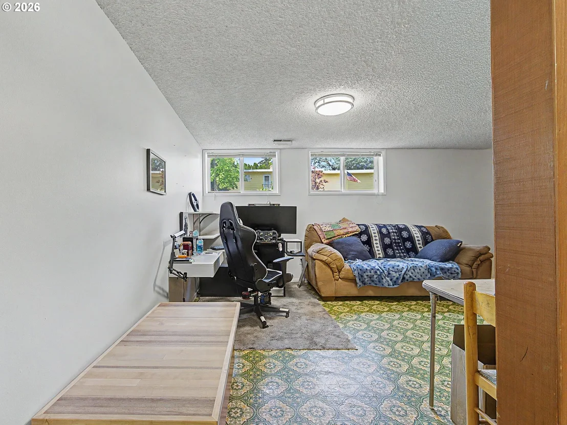 Photo of 1454 SW 4TH ST
