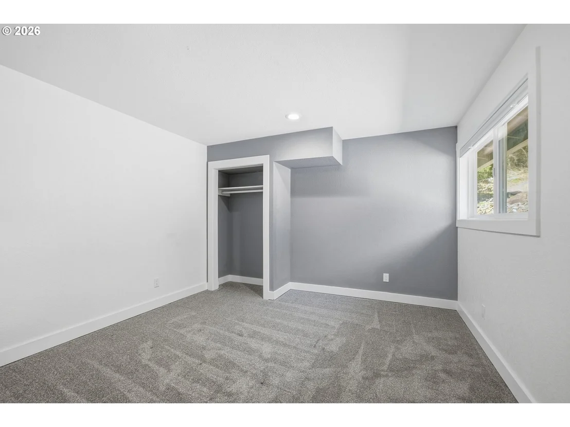 Photo of 15540 TRASK RIVER RD