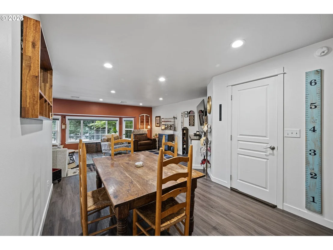 Photo of 39066 CARR TRAIL RD