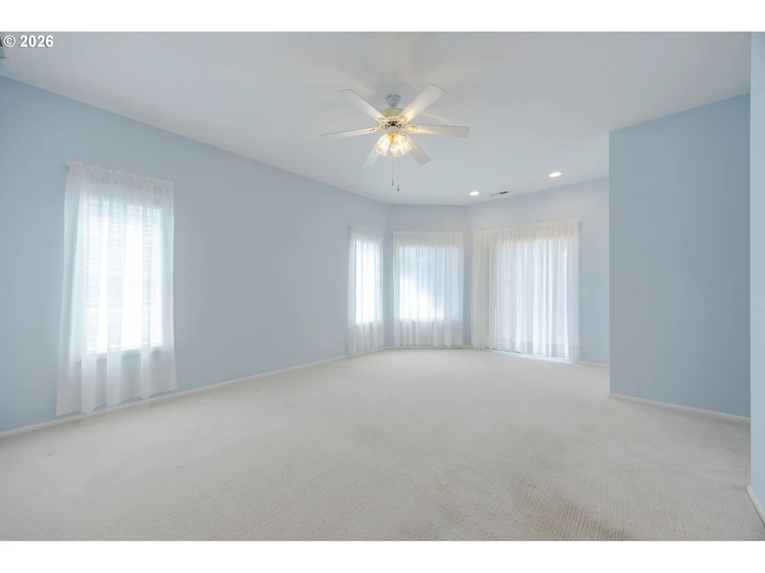 Photo of 3279 Lakemont DR