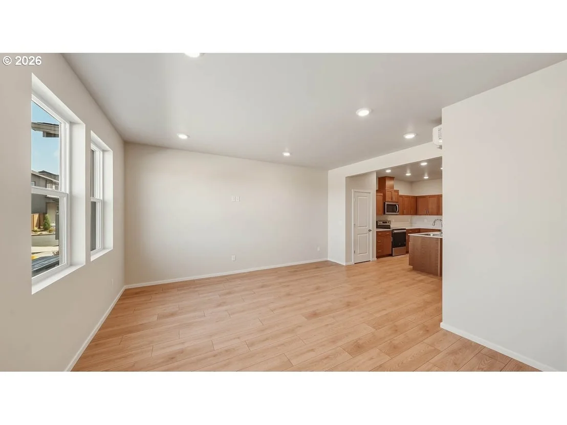 Photo of 6216 SE Lusted RD