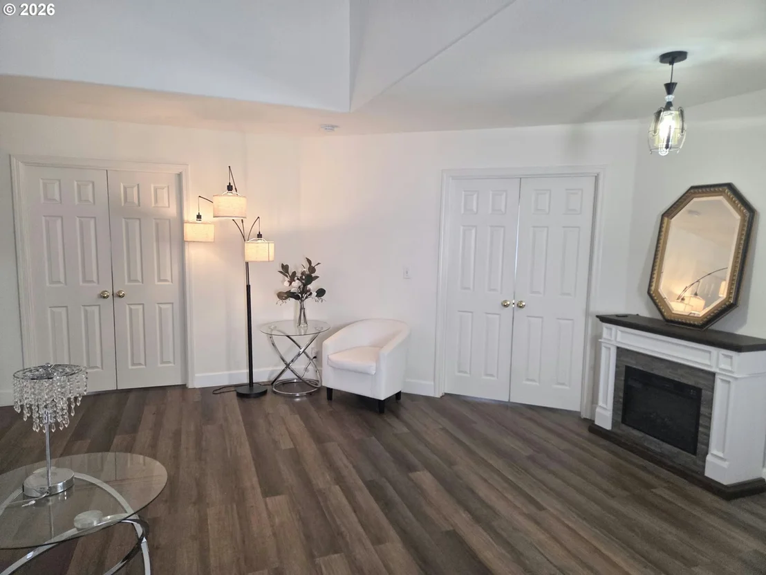Photo of 1354 FORESTVIEW DR