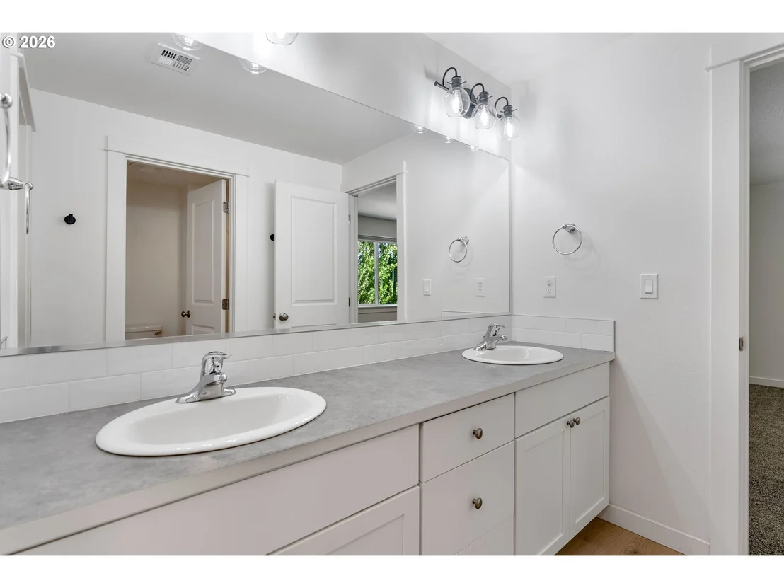 Photo of 2601 ERICKSEN WAY