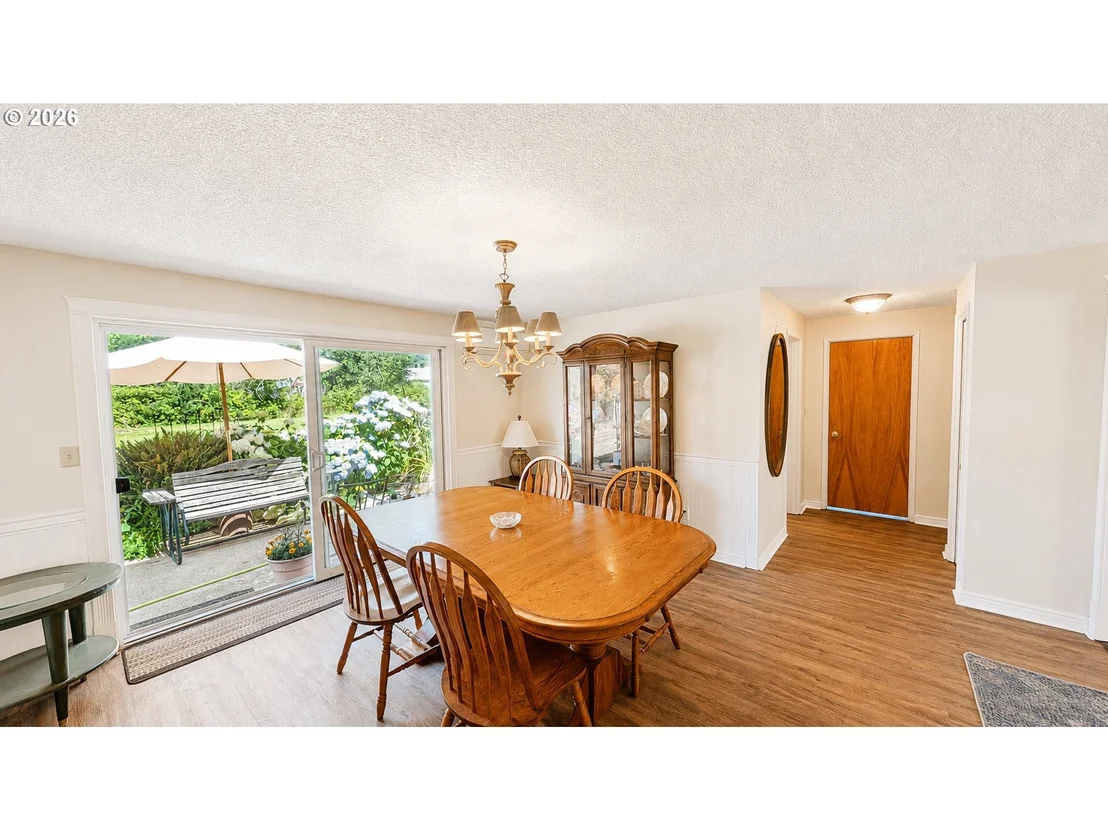 Photo of 36991 ROW RIVER RD