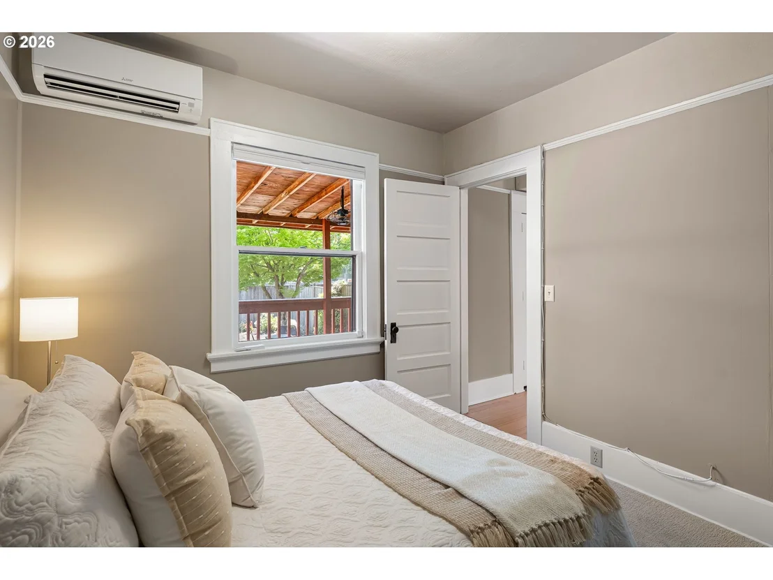 Photo of 199 SANTA CLARA AVE
