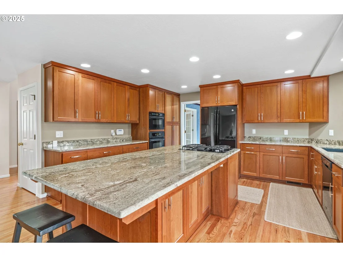 Photo of 54 SILVER OAK DR