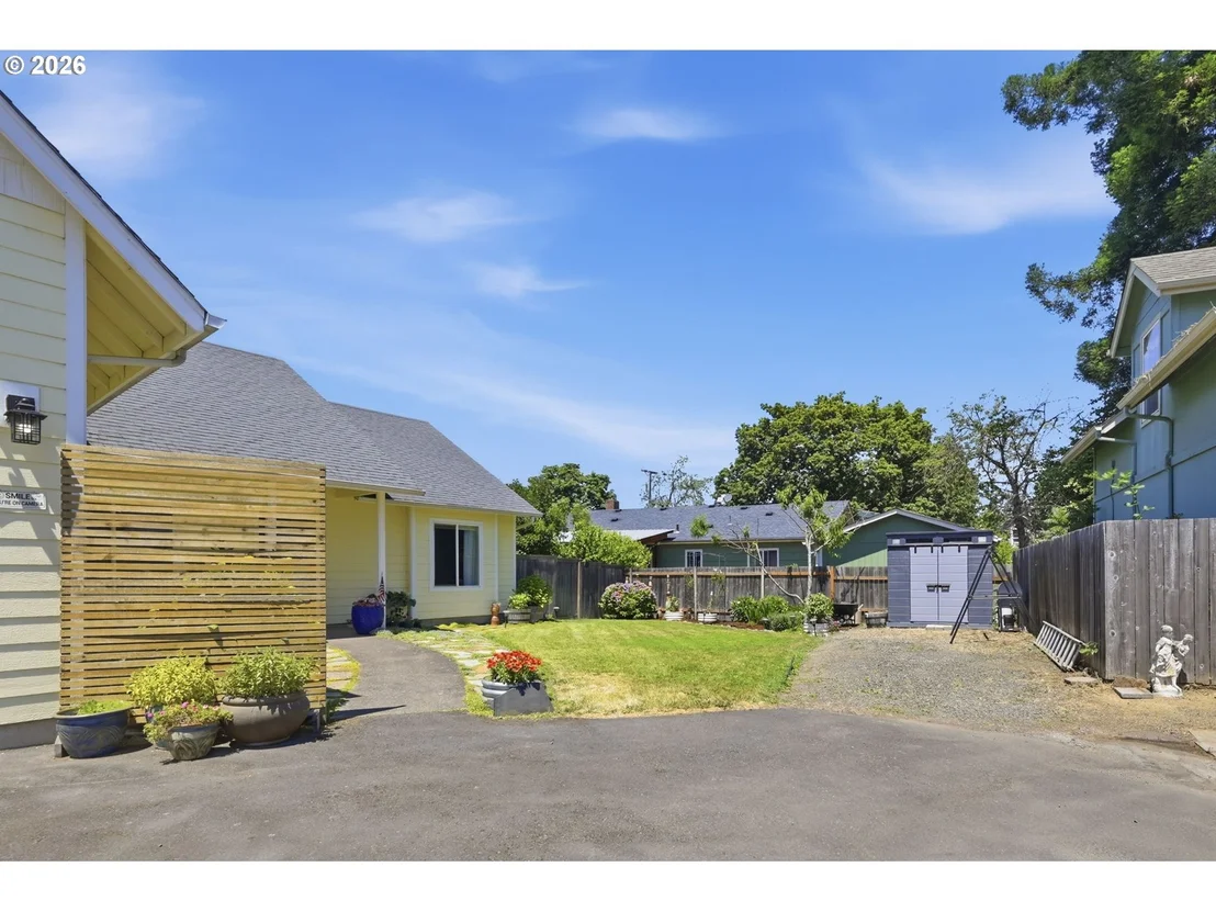 Photo of 2910 RIVER RD