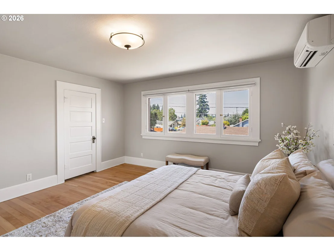 Photo of 199 SANTA CLARA AVE