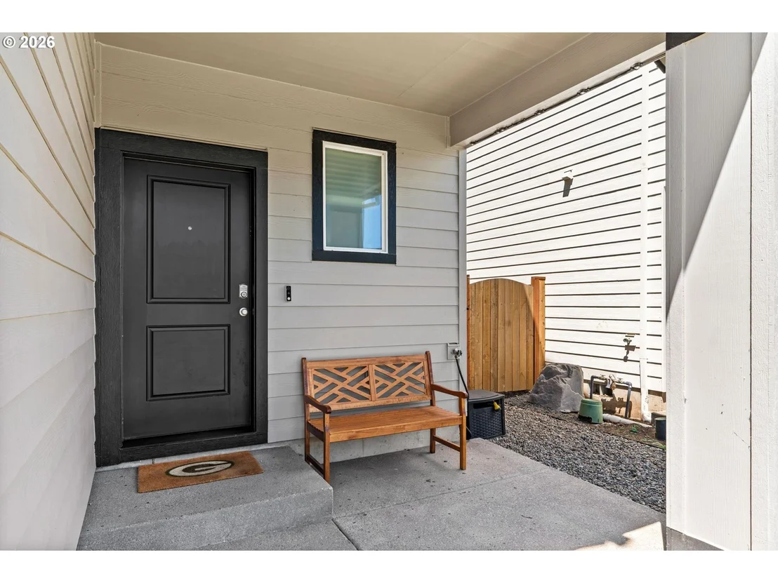 Photo of 2678 26TH LOOP