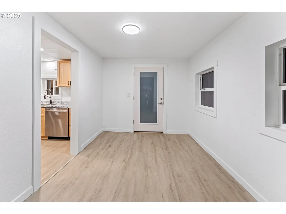 Photo of 47875 ELGIN AVE