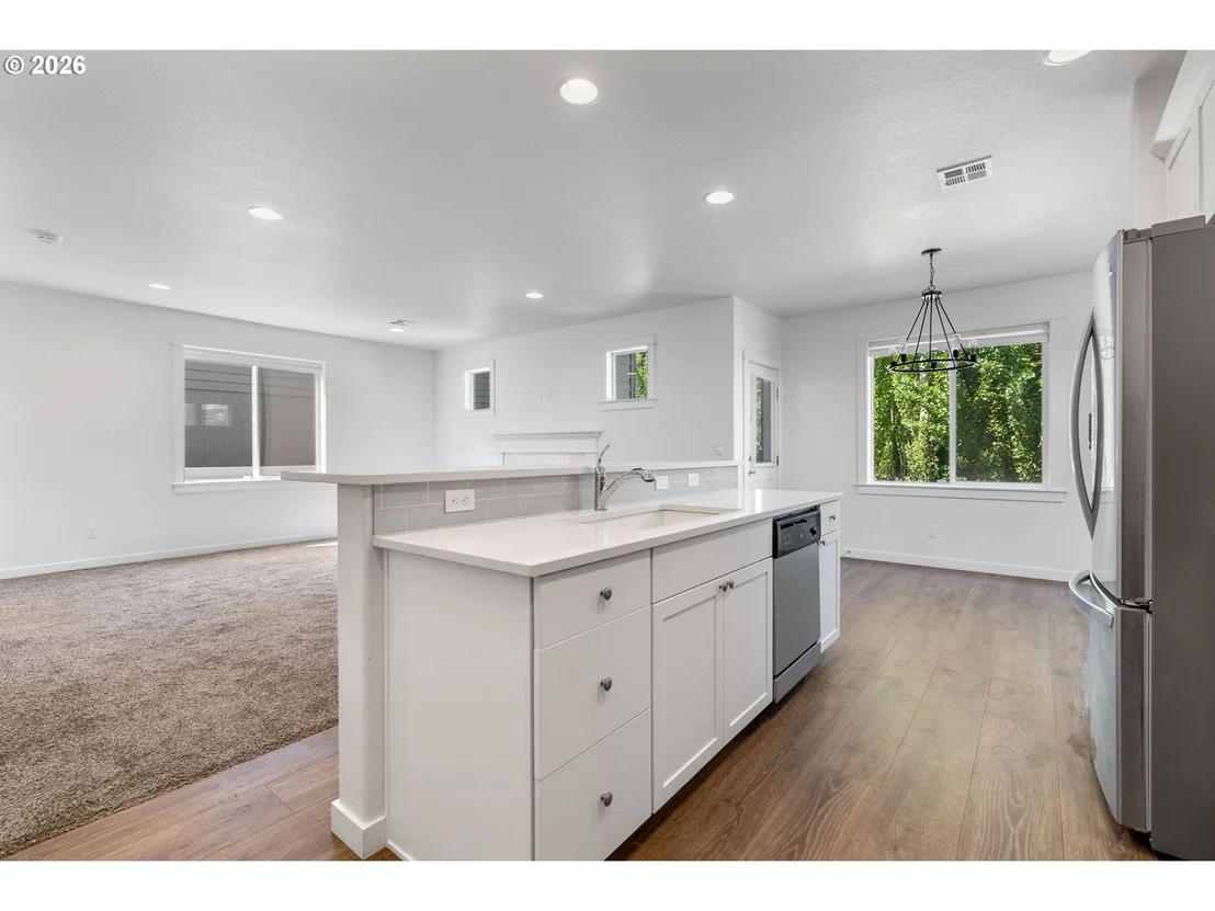 Photo of 2601 ERICKSEN WAY