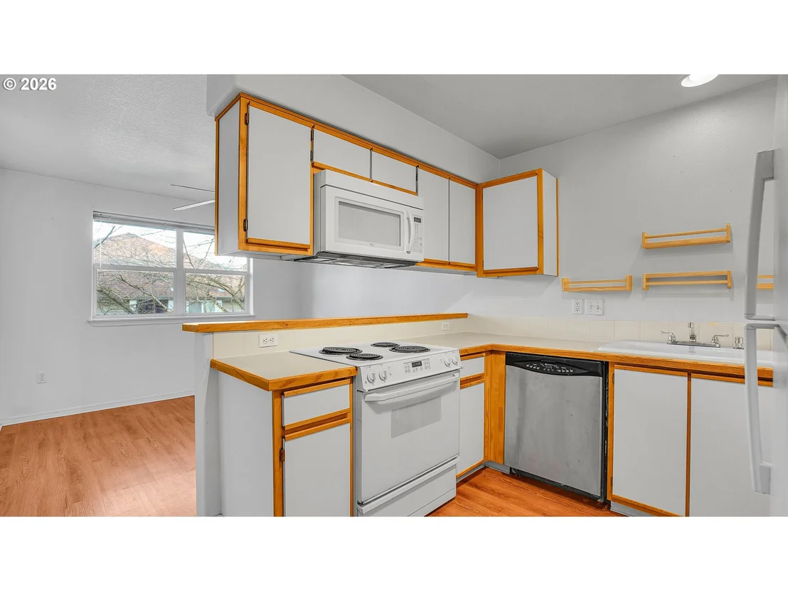 Photo of Unit 258 at 4614 W POWELL BLVD
