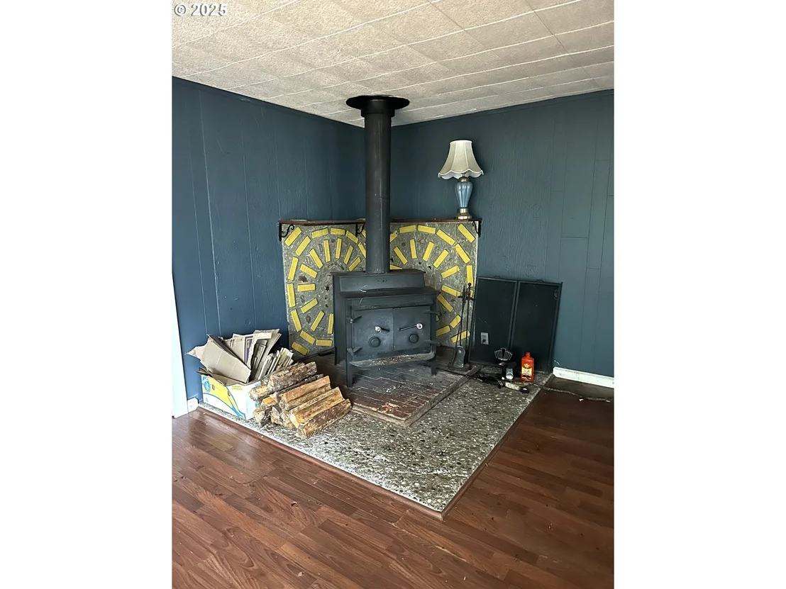 Photo of 9247 HIGHWAY 126