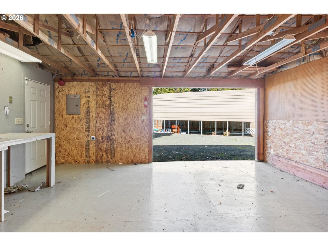 Photo of 475 PINEDALE AVE