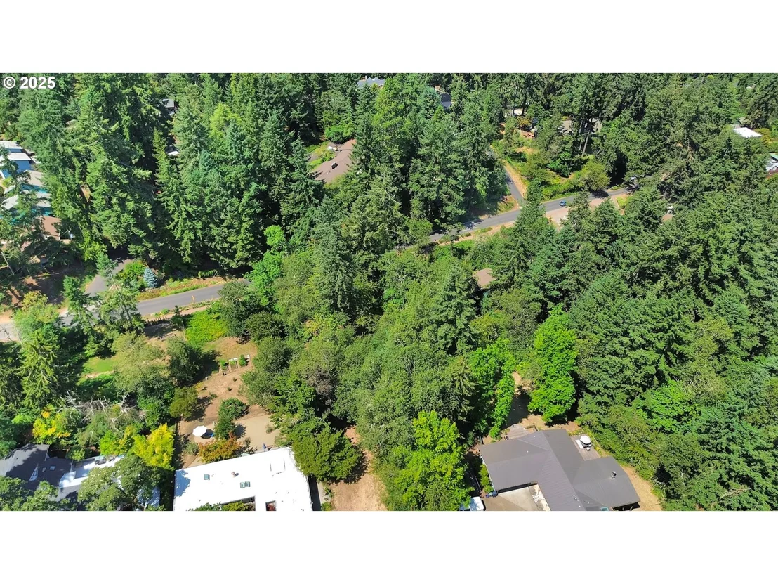Photo of 2 Storey BLVD