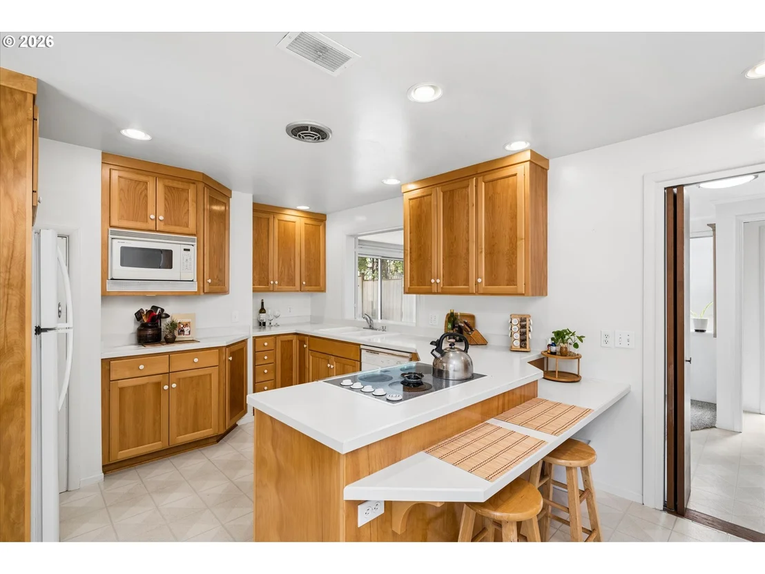 Photo of 190 W 36TH AVE