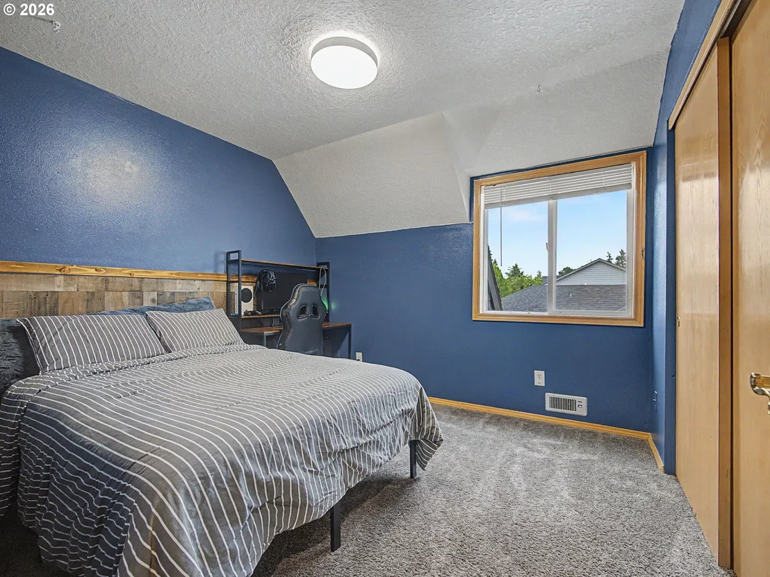 Photo of 3008 SE LAURA AVE