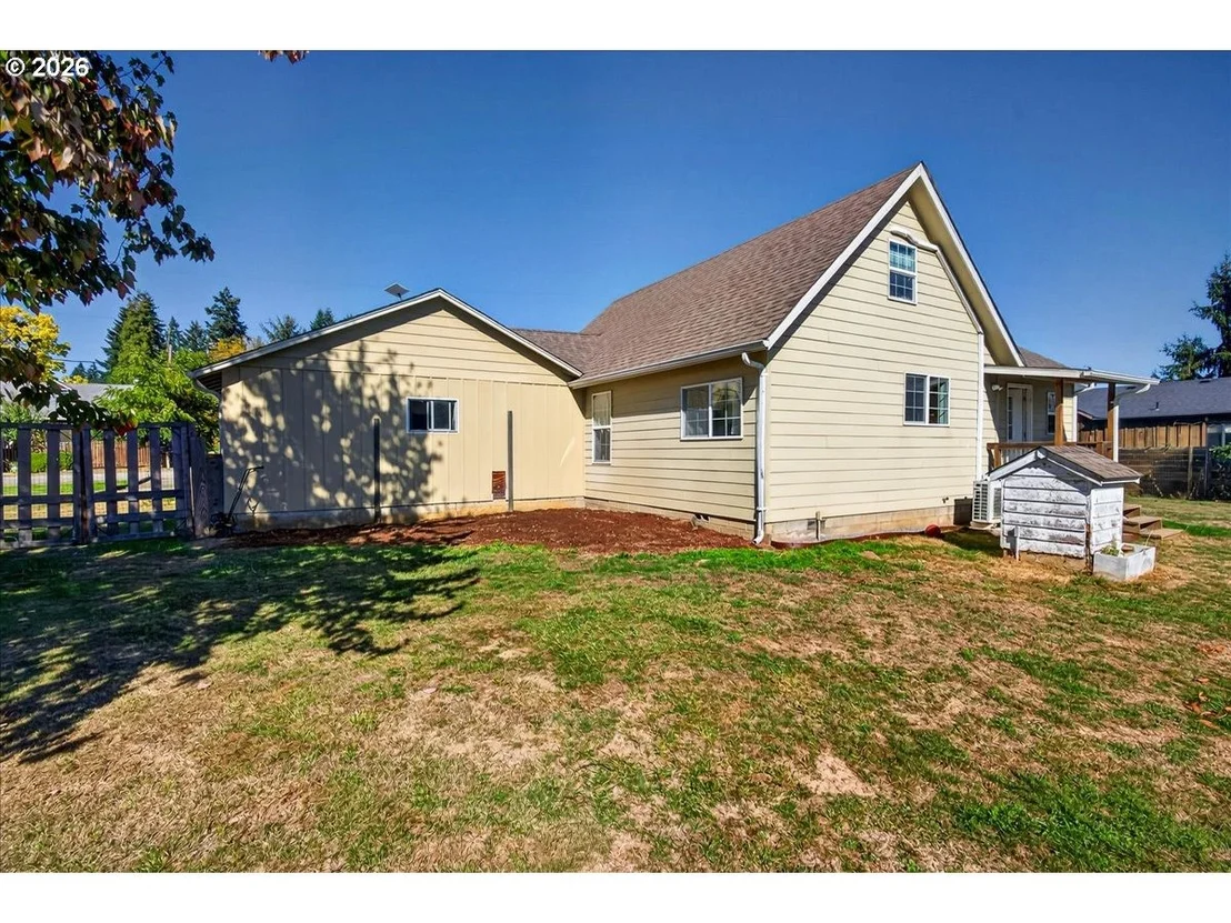 Photo of 25194 WEBSTER AVE