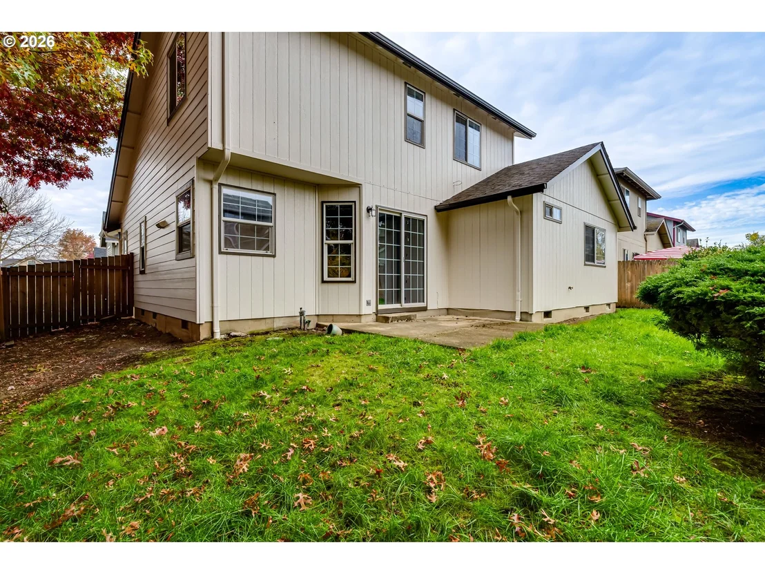Photo of 555 HOLLYHOCK LN