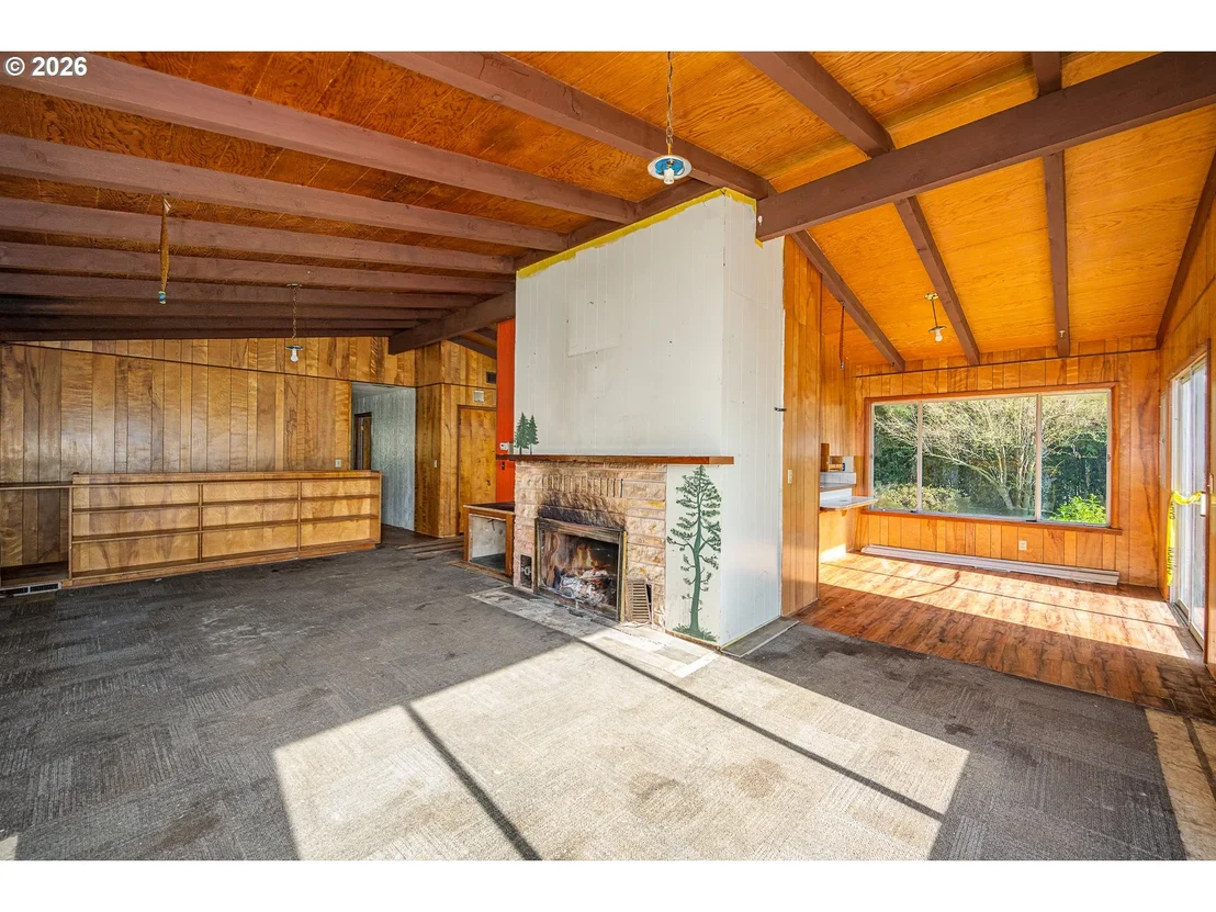 Photo of 11736 ORCHARD AVE