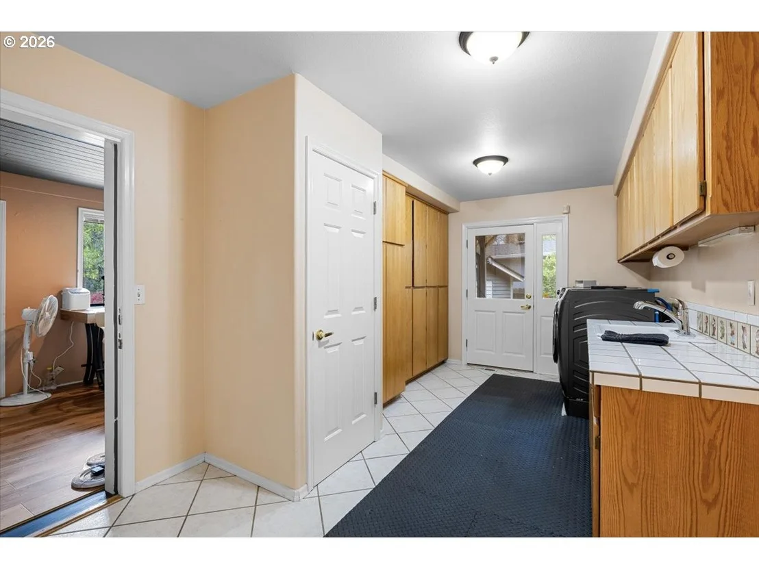 Photo of 113 WALNUT DR