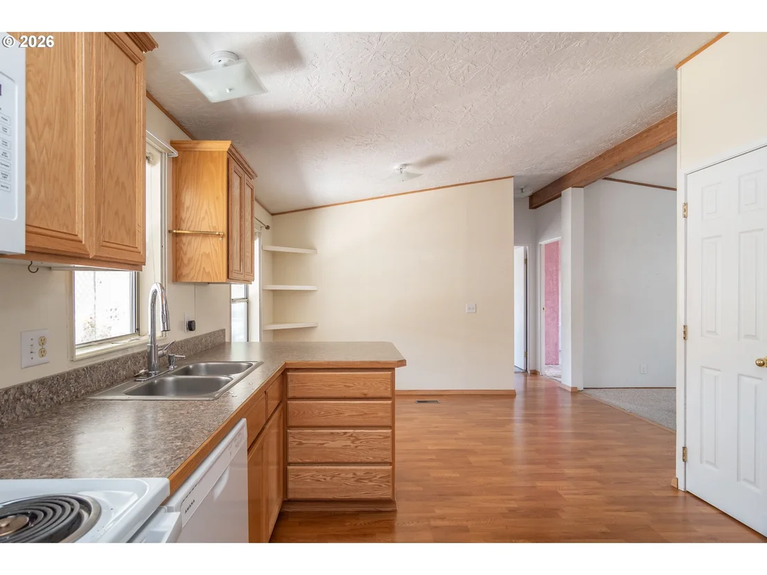 Photo of 190 TWIN OAKS LOOP