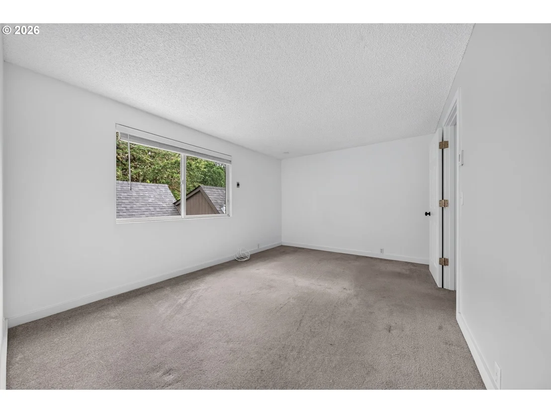 Photo of 20 BRAE BURN DR