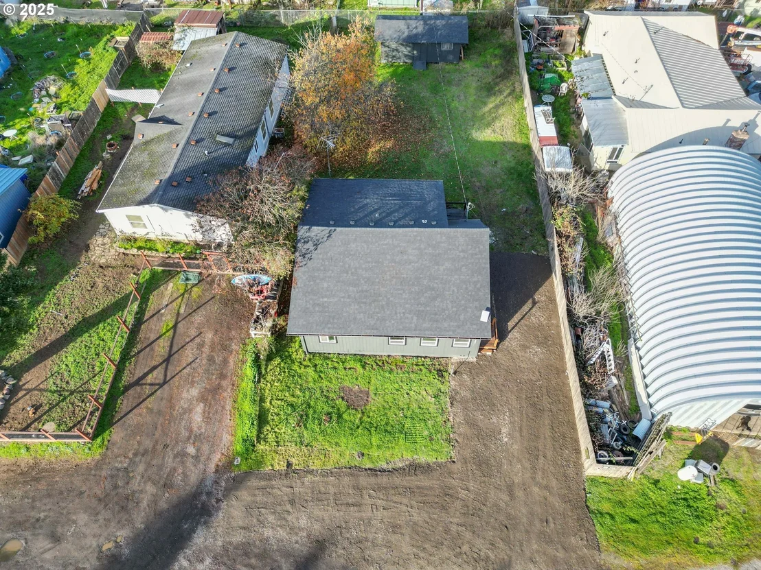 Photo of 47875 ELGIN AVE
