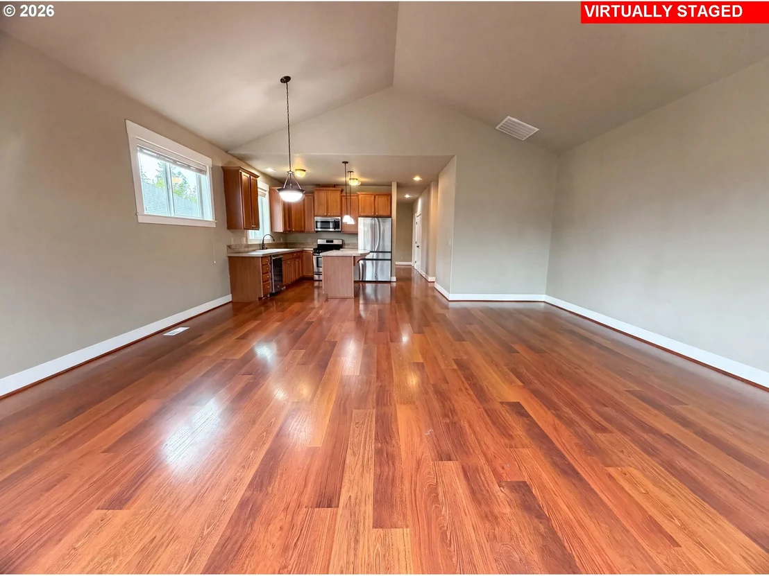 Photo of 39570 WALL ST