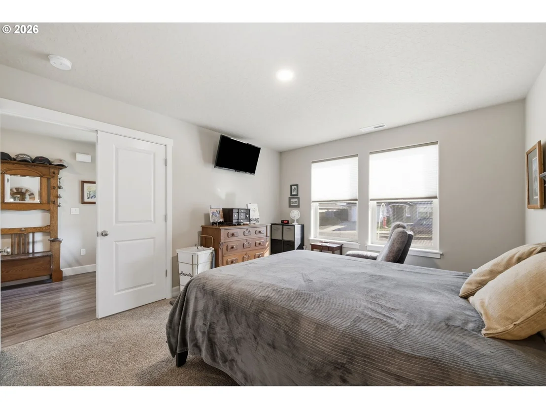 Photo of 975 ALDRICH WAY