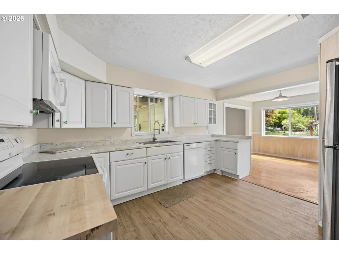 Photo of 5127 SE WELCH RD
