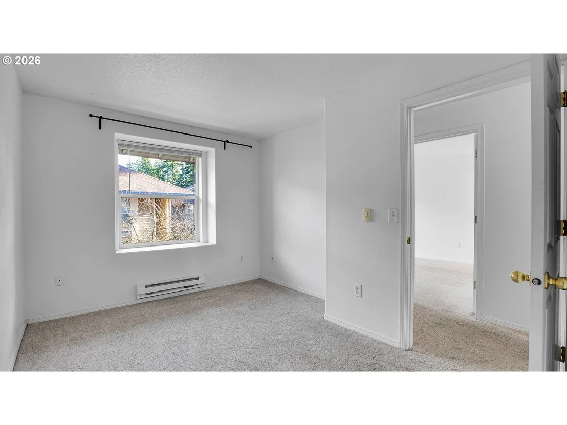 Photo of Unit 258 at 4614 W POWELL BLVD
