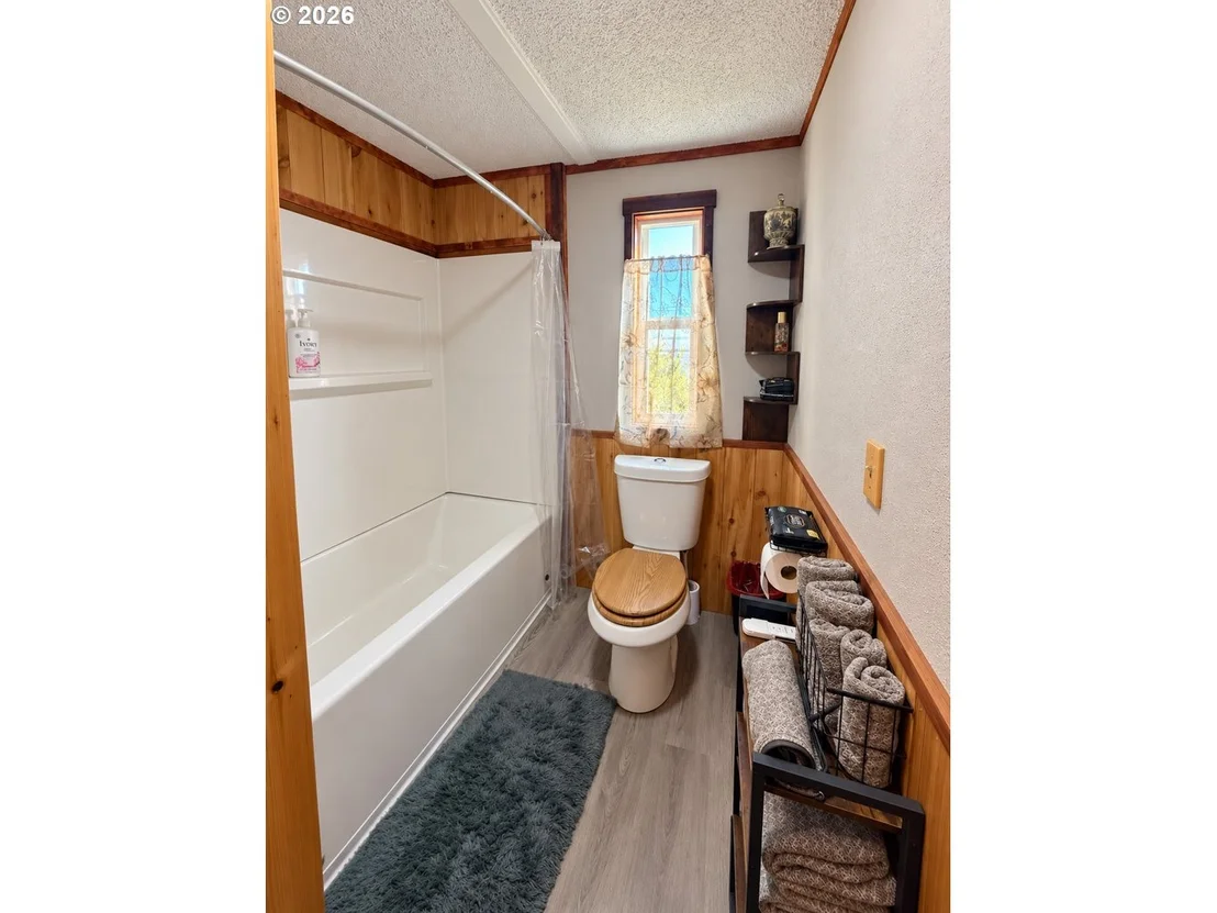 Photo of 450 TIARA ST