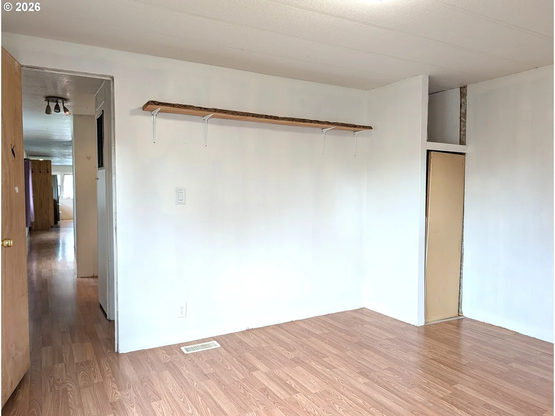 Photo of Unit A at 4531 FRANKLIN BLVD