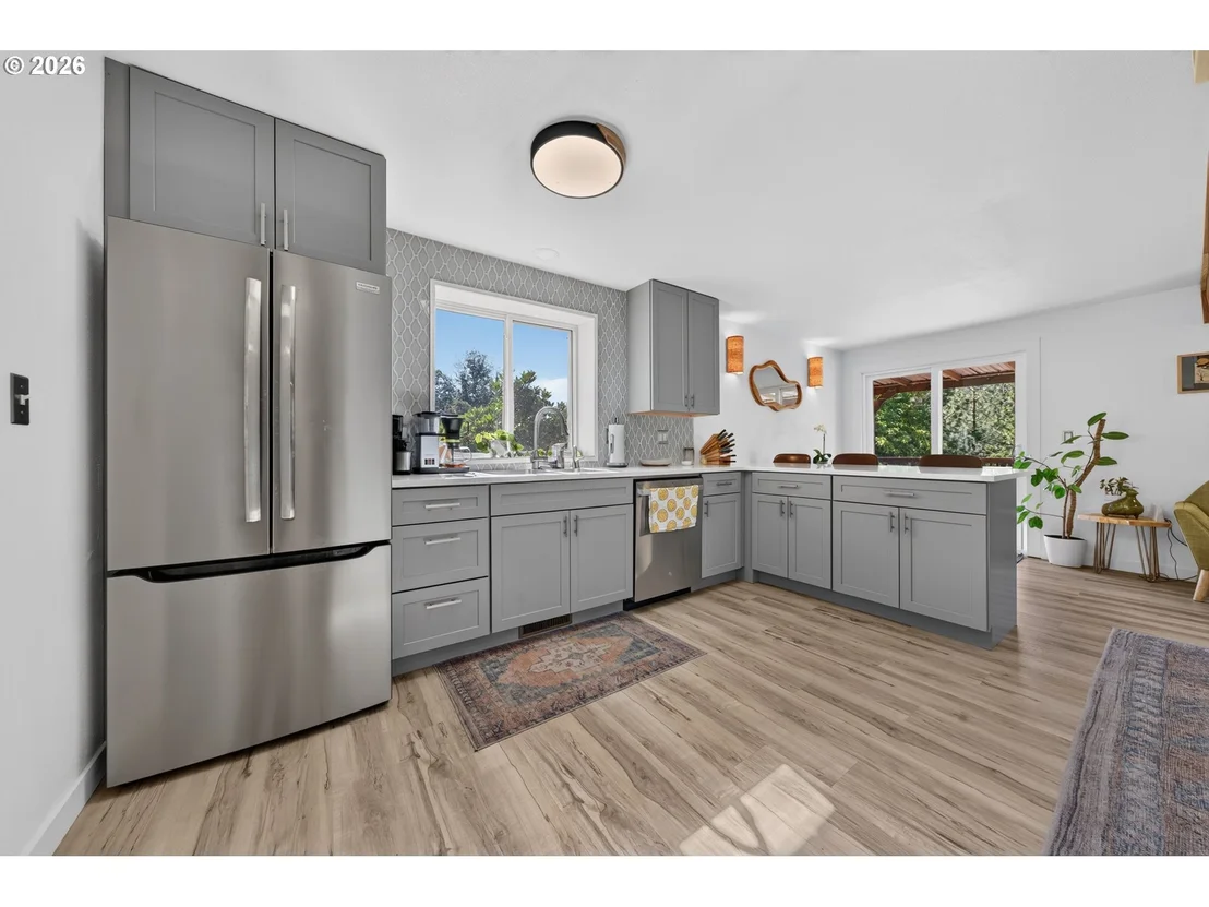 Photo of 207 W 52ND AVE