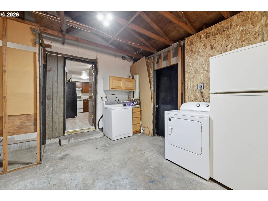 Photo of 2250 W IRWIN WAY