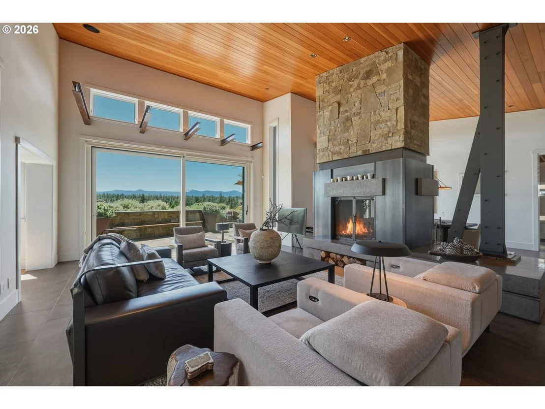 Photo of 62608 SPARROW HAWK CIR