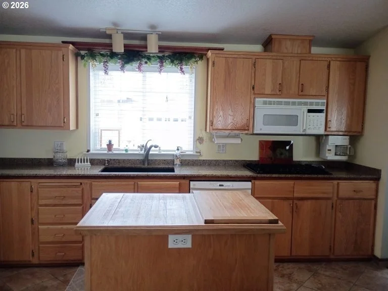 Photo of 2490 BLUE BOY LN