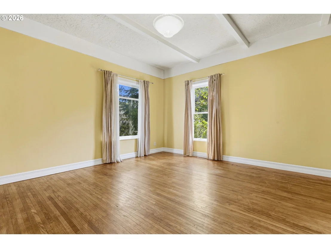 Photo of 1241 DIVISION ST