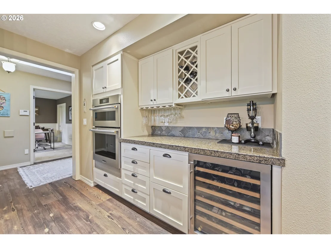 Photo of 28660 SE K W ANDERSON RD