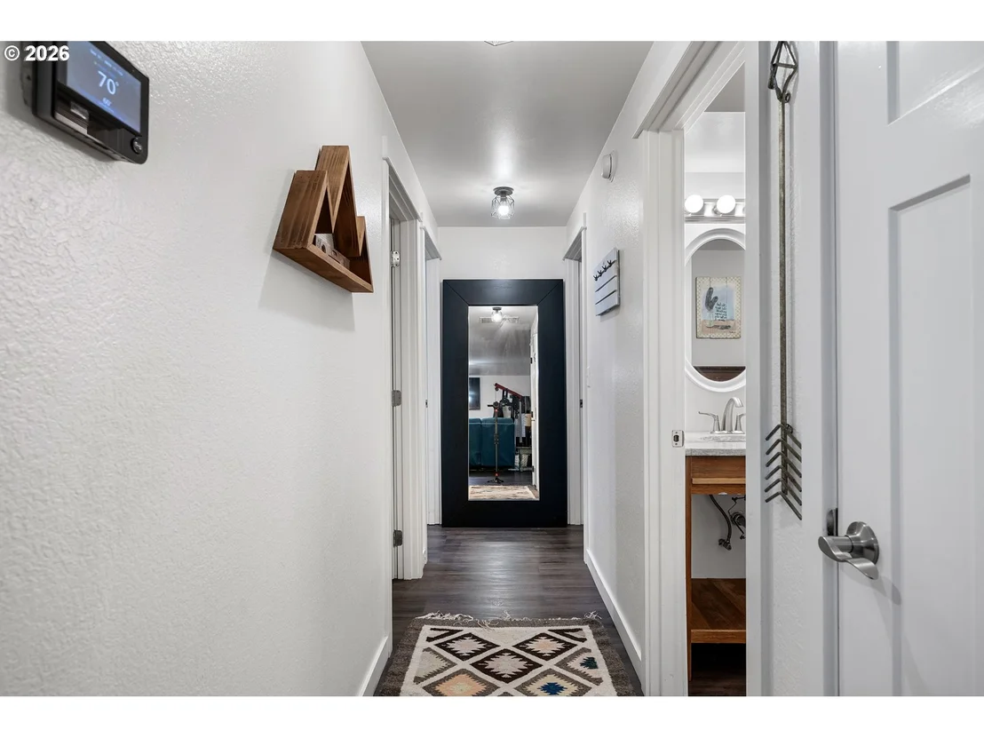 Photo of 39066 CARR TRAIL RD