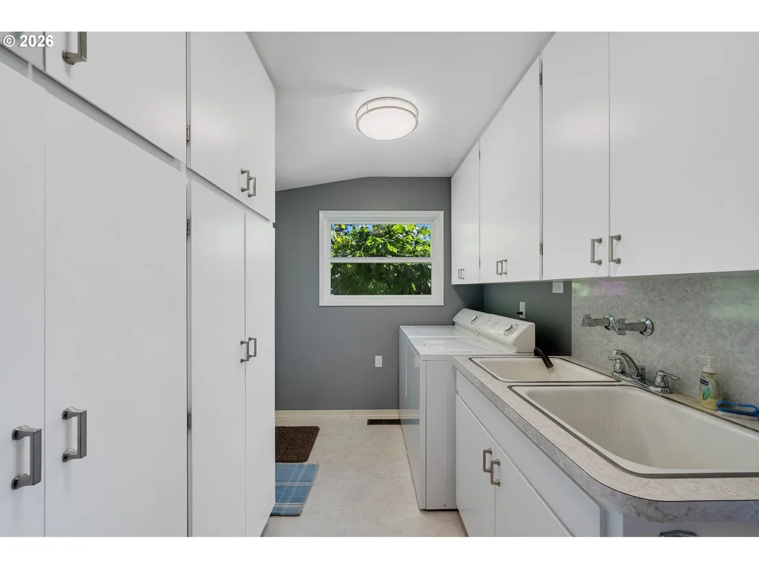Photo of 6145 GRANDVIEW HTS