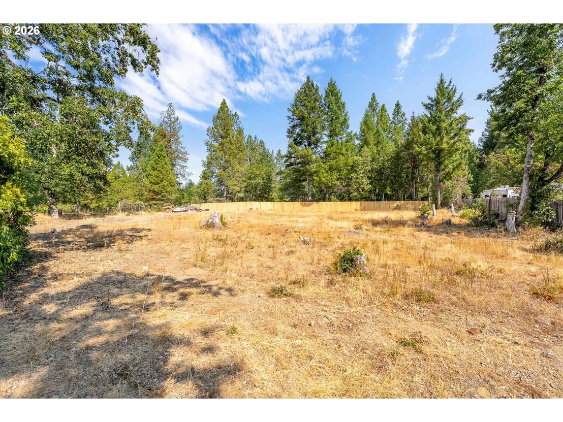 Photo of 222 SHADYWOOD DR