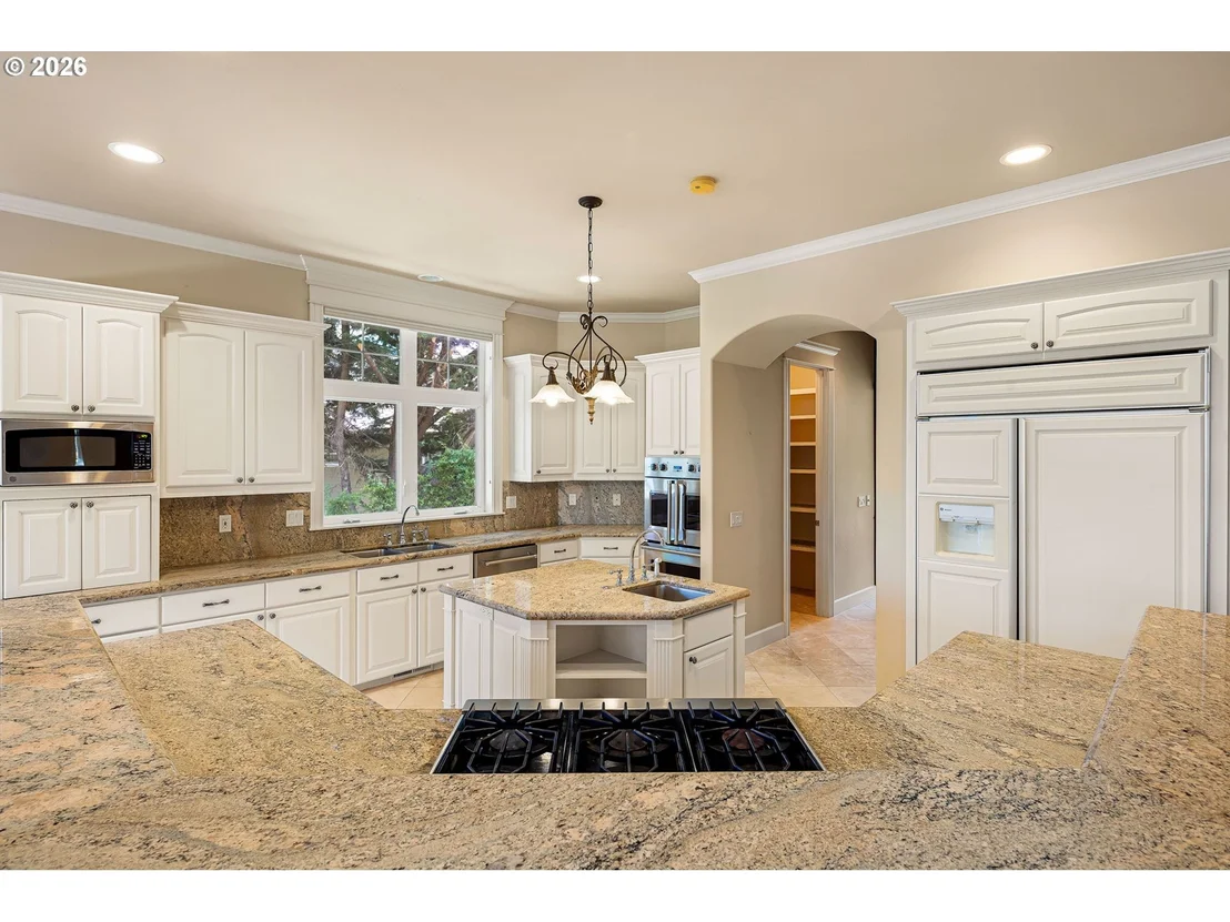 Photo of 2663 RIDGEMONT DR
