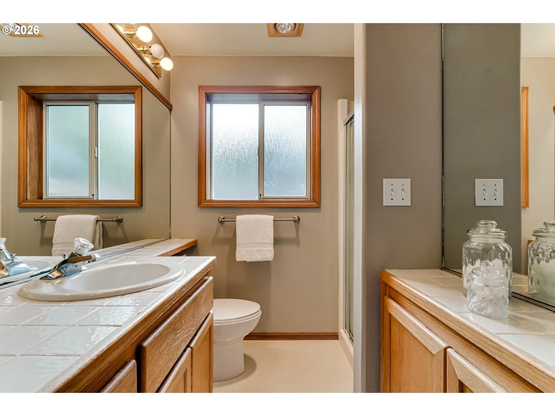 Photo of 3850 LANCASTER DR